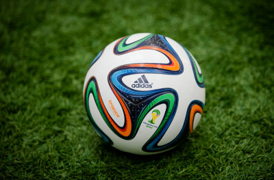 designaholic_adidas-brazuca-brasil-02