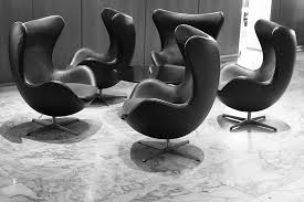 Designaholic_ArneJacobsen_2